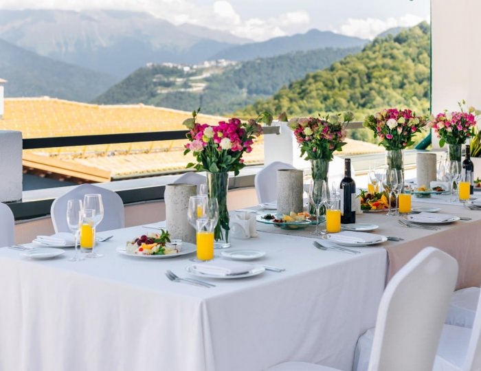 Летняя терраса - Отель Panorama by Mercure / Меркури Панорама Красная Поляна